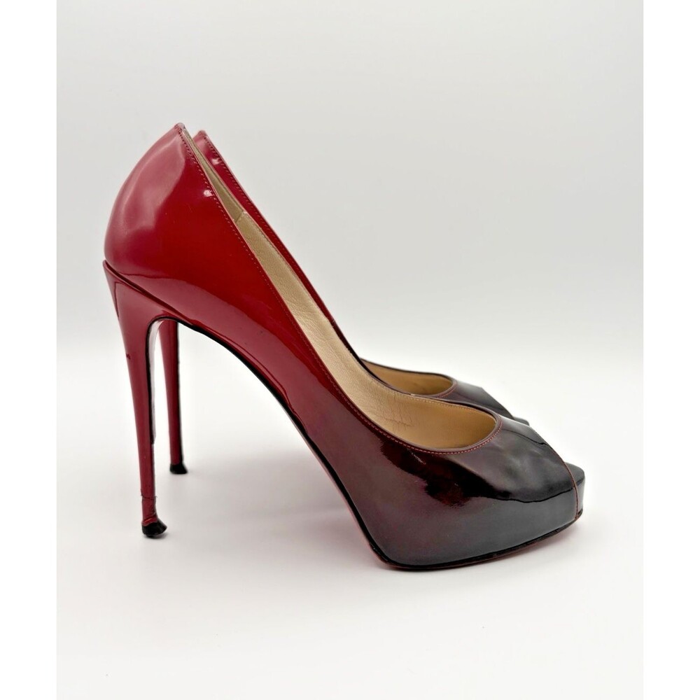 Christian Louboutin Red/Black Ombre Patent Leather Very Prive Pumps Sz EU 37